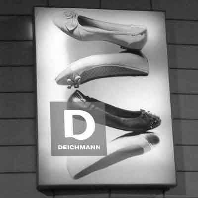 Deichmann. Ogólnopolska kampania. Druk back light i montaż kasetonów.